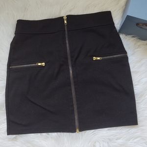 2/$10 | Skirt | Size M